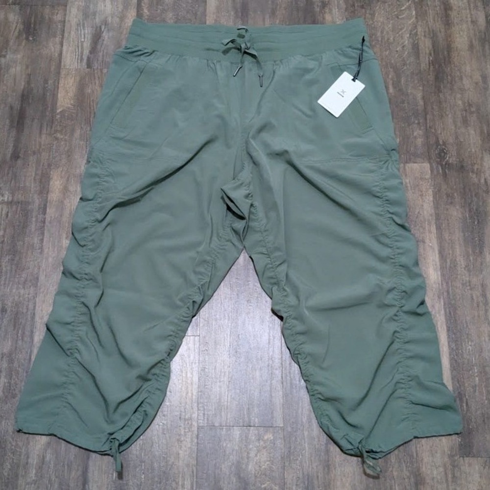 RBX Active Womens Sage Green Ruched Cropped Jogger Pants 1X  NWT
